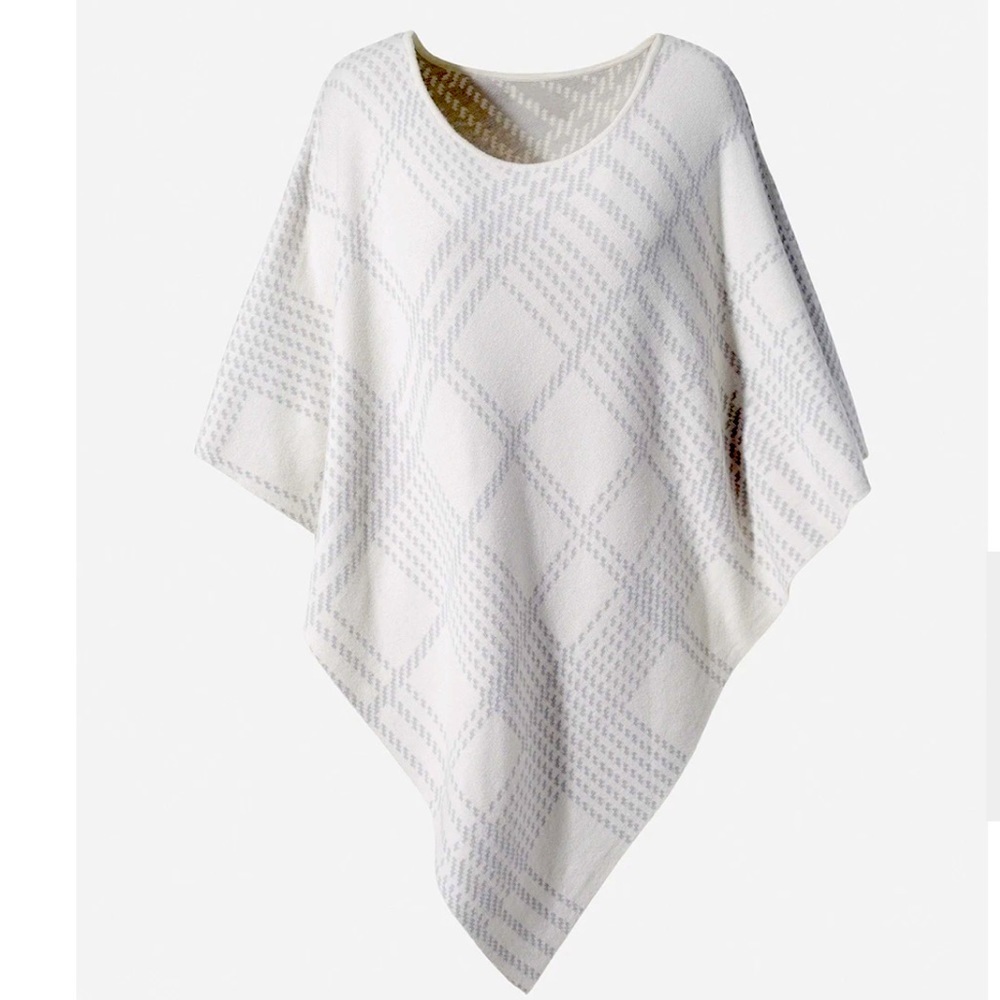 Chico’s Reversible Plaid Knit Triangle Poncho